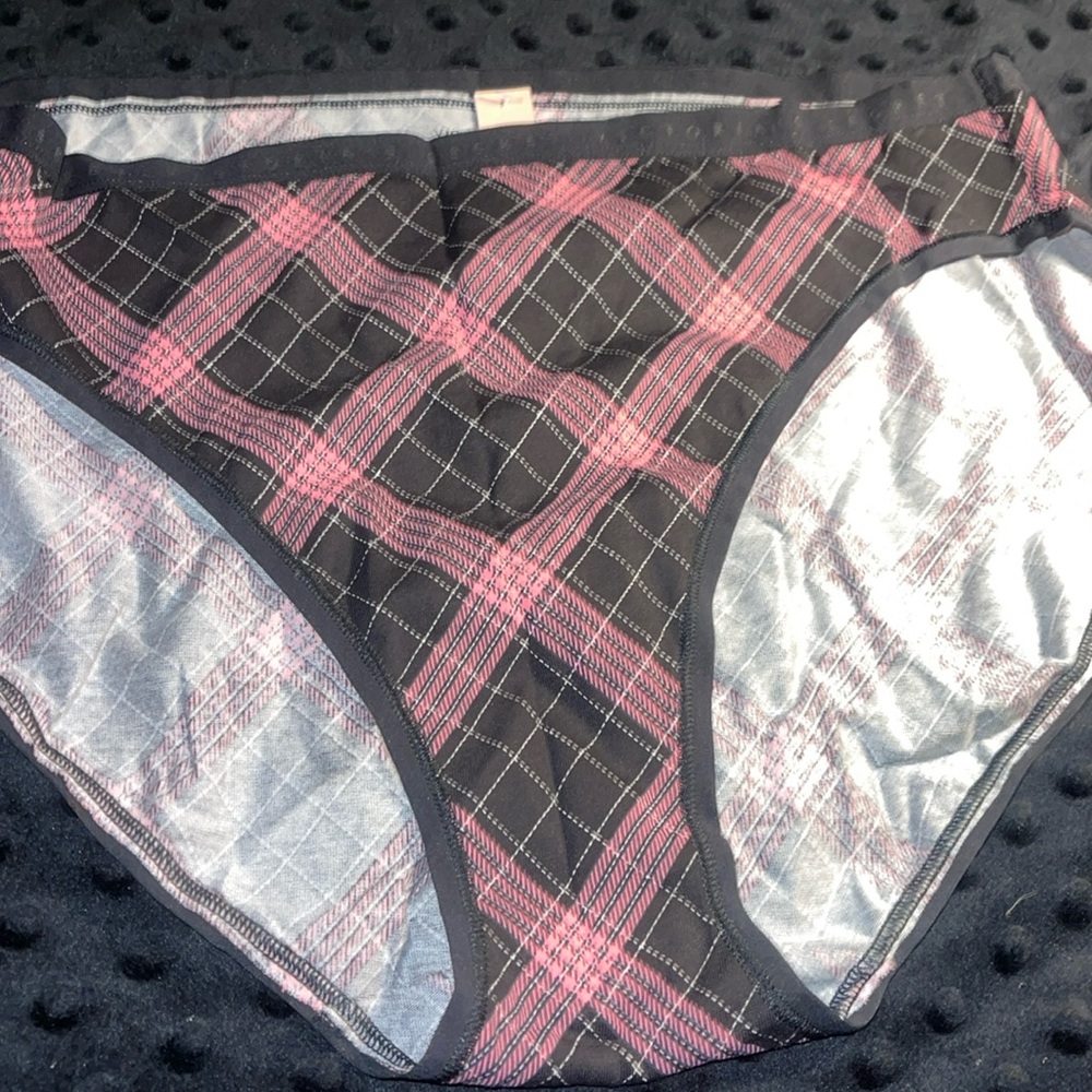 New Victoria Secret briefs net szXL